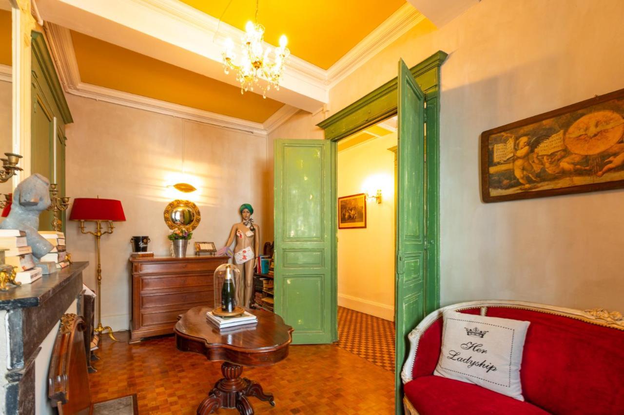 Champagne House - Elegance, Luxury And Charm Bed & Breakfast Condom Exterior photo
