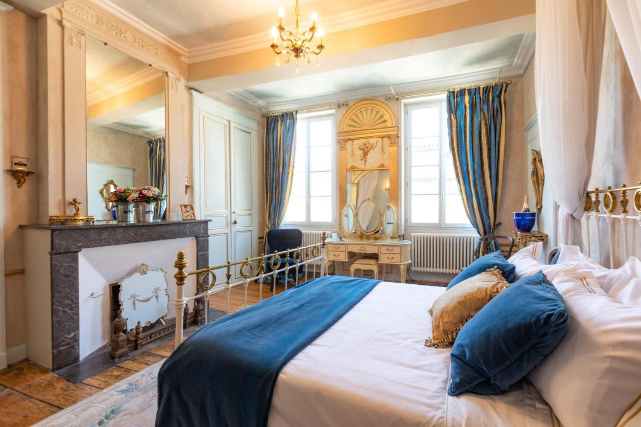 Champagne House - Elegance, Luxury And Charm Bed & Breakfast Condom Exterior photo