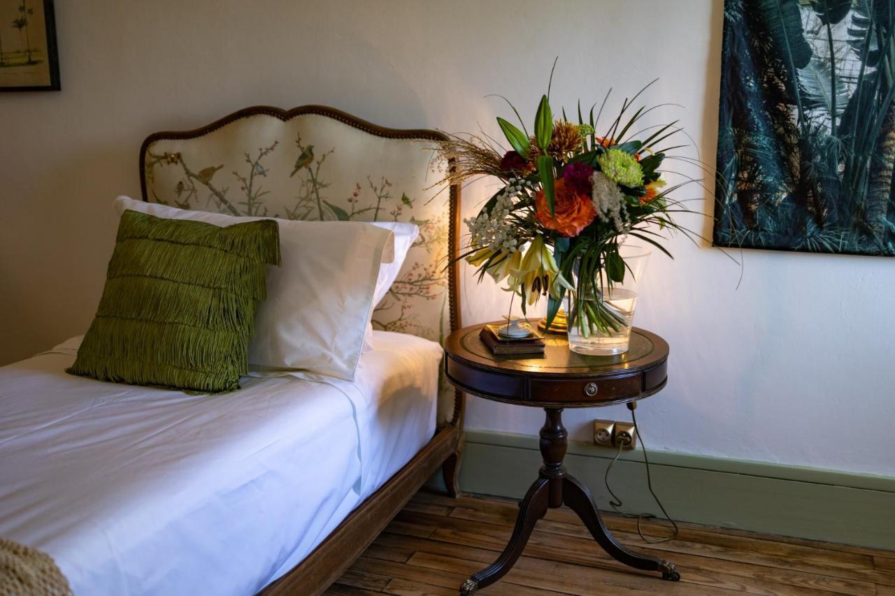 Champagne House - Elegance, Luxury And Charm Bed & Breakfast Condom Exterior photo